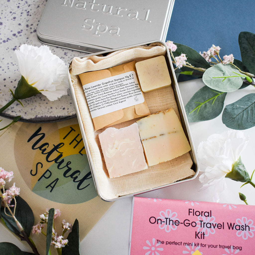 Floral On-The-Go Travel Wash Kit