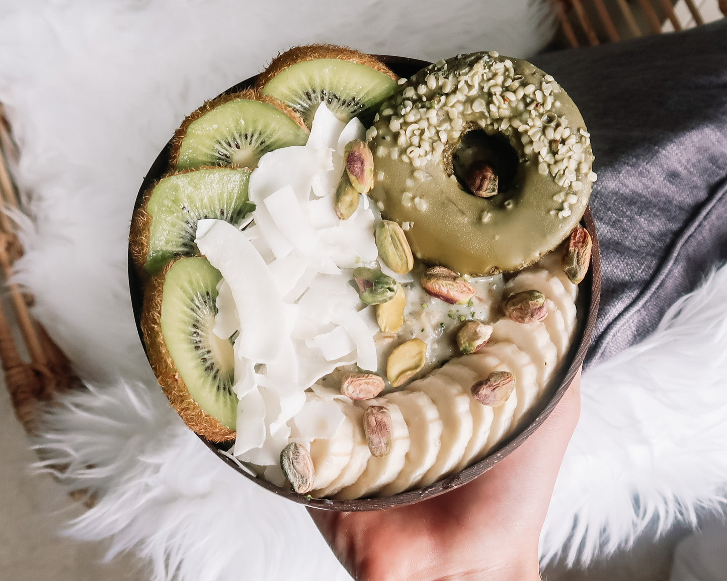 Coconut Bowl with Wooden Spoon (Leaf Pattern)