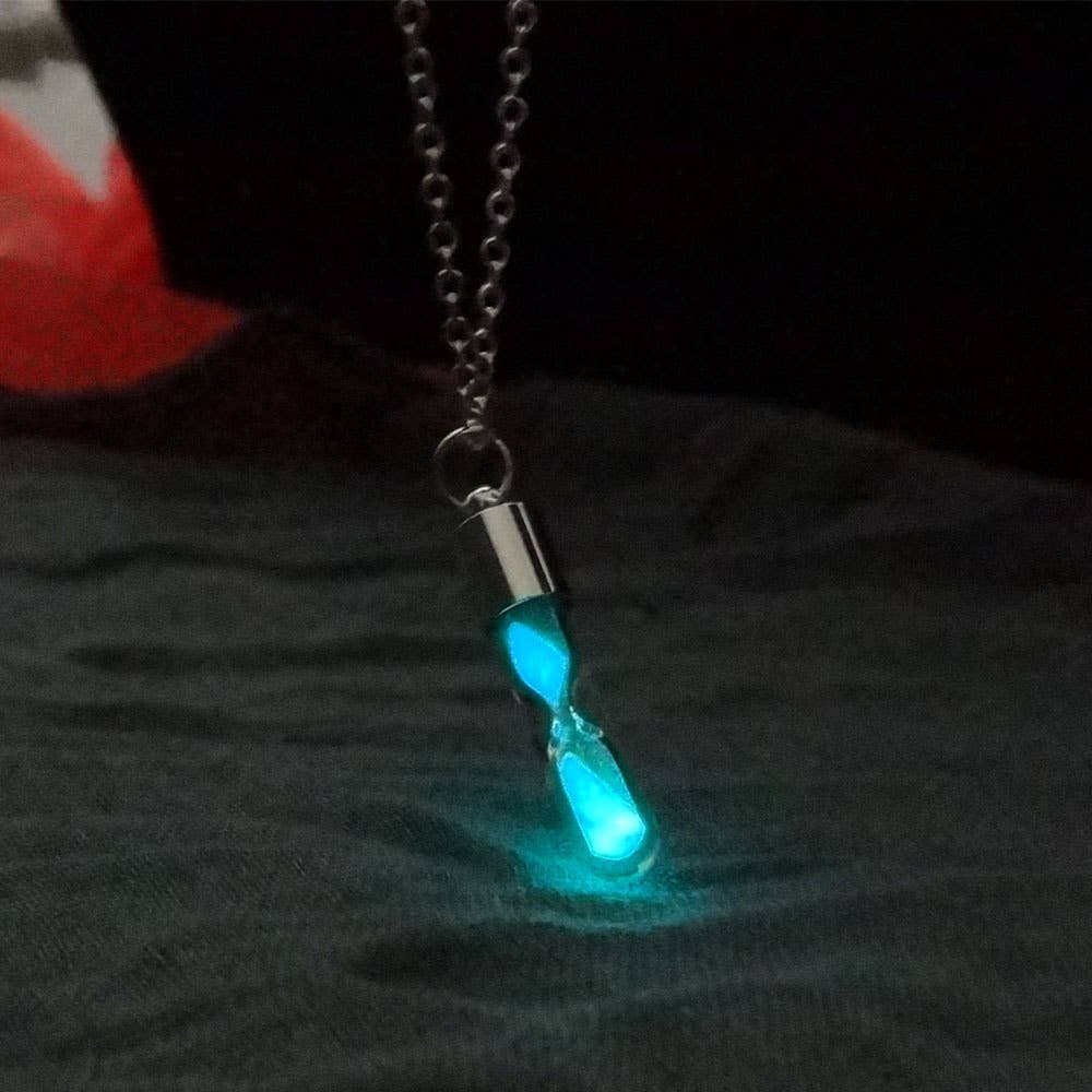 DIANXINGMANG - Fashion Hourglass Crystal Drifting Bottle Luminous Necklace - hiraethcynefin