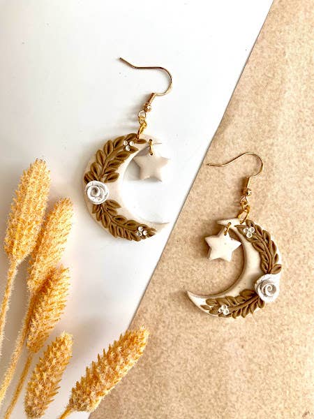 Crescent Garden Moons - hiraethcynefin