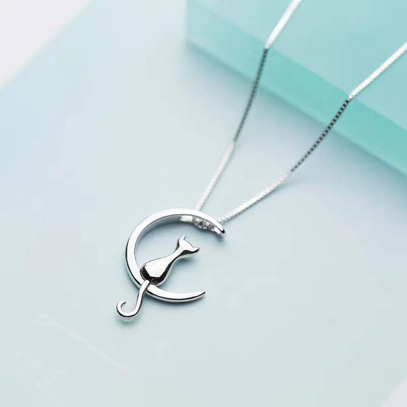 Cat moon pendant