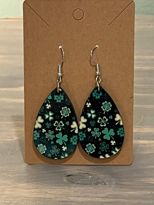 St. Patrick’s Day Themed Tear Drop Earrings