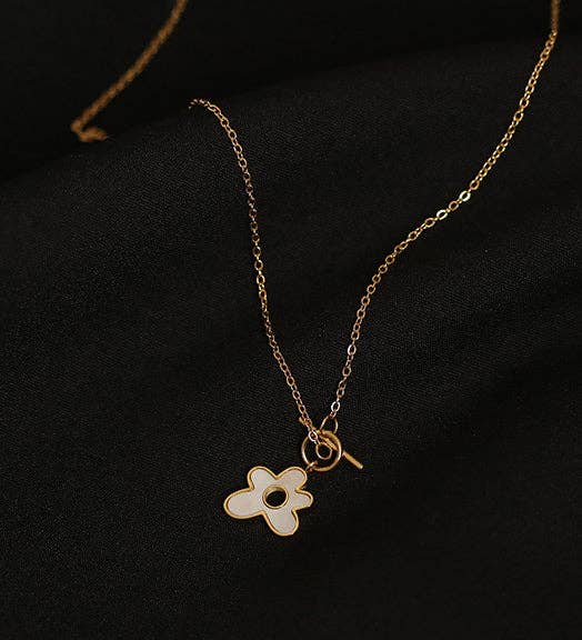 Natural Shell Asymmetrical Flower Necklace
